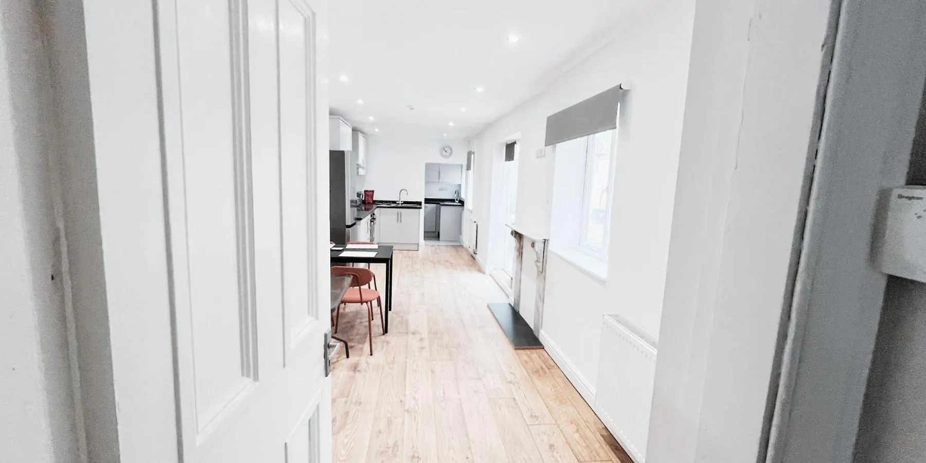 Single Room In Modern House Near 诺丁汉